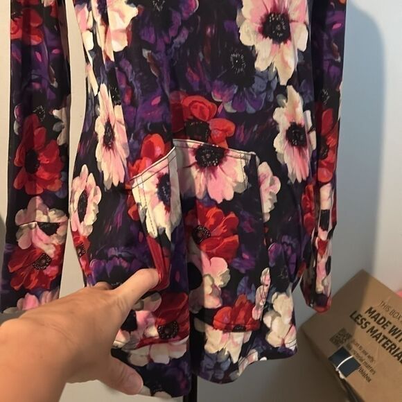 Lularoe hooded sweatshirt Small     A - Picture 2 of 6